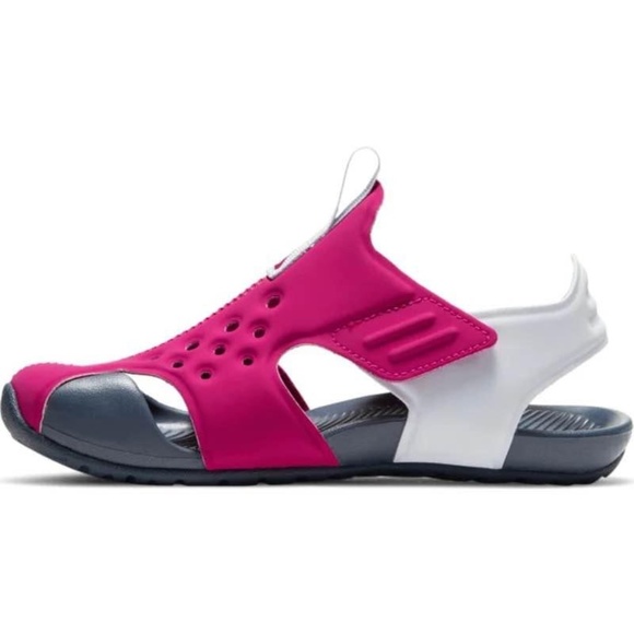 BRAND NEW youth girl Nike nike sunray protect closed toe velcro sandals 2Y 3Y - Picture 3 of 7